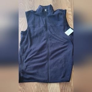 Crorft and Barrow soft care zippable vest XLT.